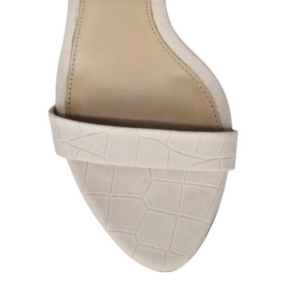 Veronica Beard Cream Ankle Strap Heels 9.5 - Picture 5 of 12